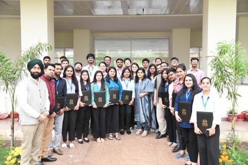 Fostering Collaboration and Learning: IIM Jammus Immersion Program for NIFTEM MBA Students Culminates with Valedictory Ceremony