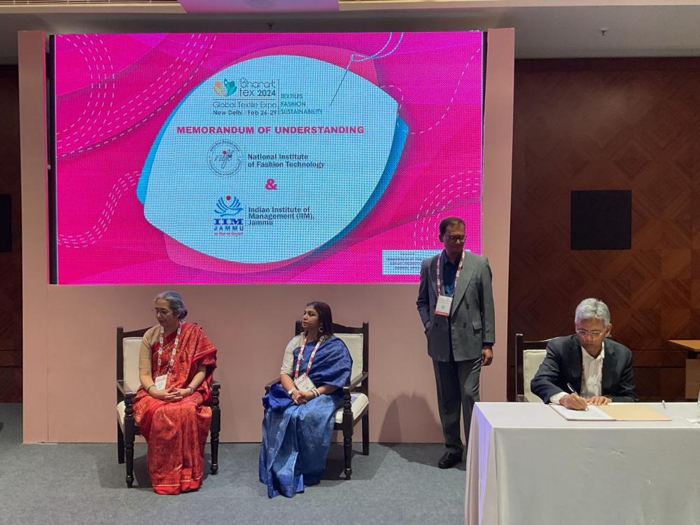 IIM Jammu and NIFT Srinagar Forge Strategic Partnership to Foster Academic Excellence and Innovation at Bharat Tex 2024 IIM Jammu and NIFT Srinagar Forge Strategic Partnership to Foster Academic Excellence and Innovation at Bharat Tex 2024